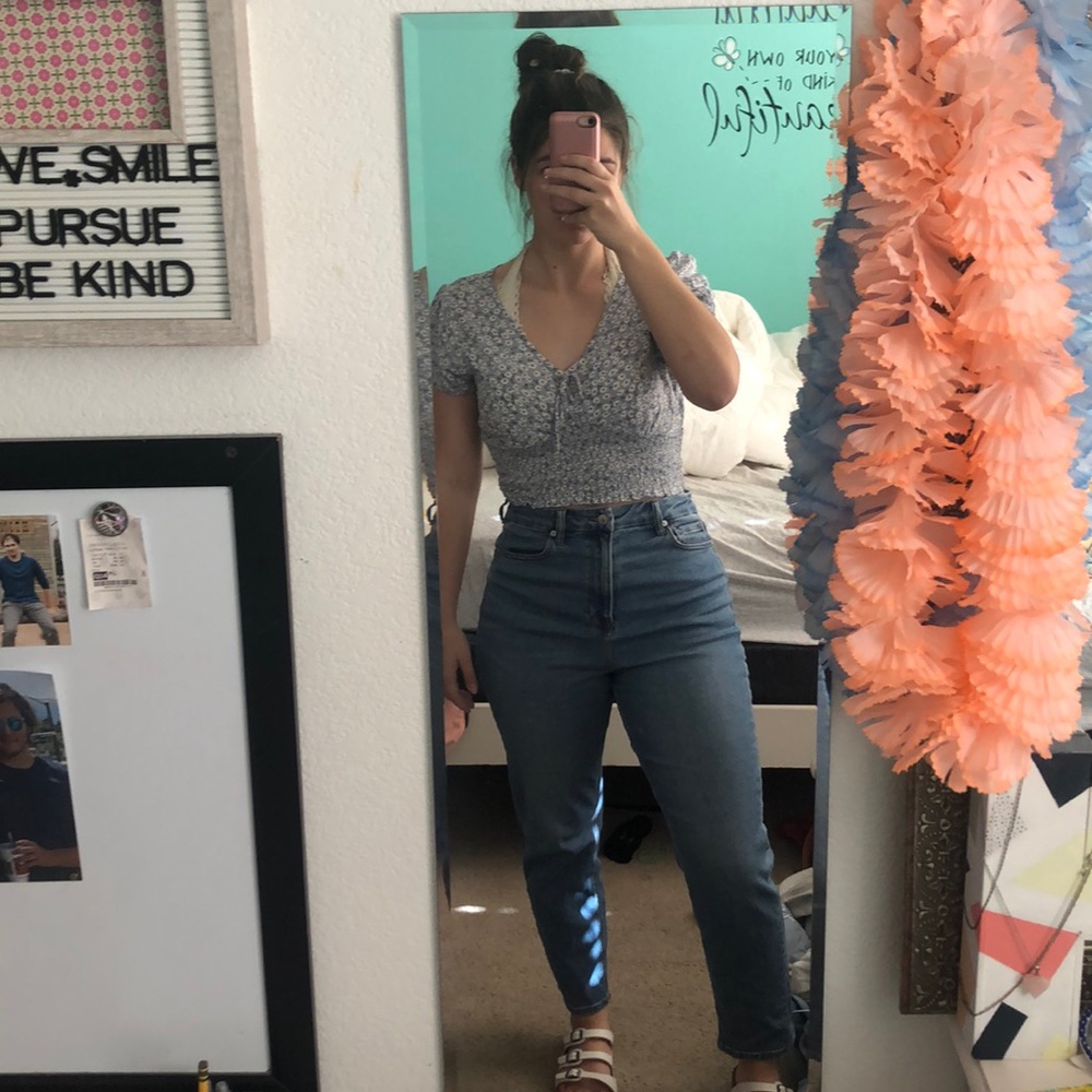 American Eagle Curvy Stretch Mom Jeans Size 10